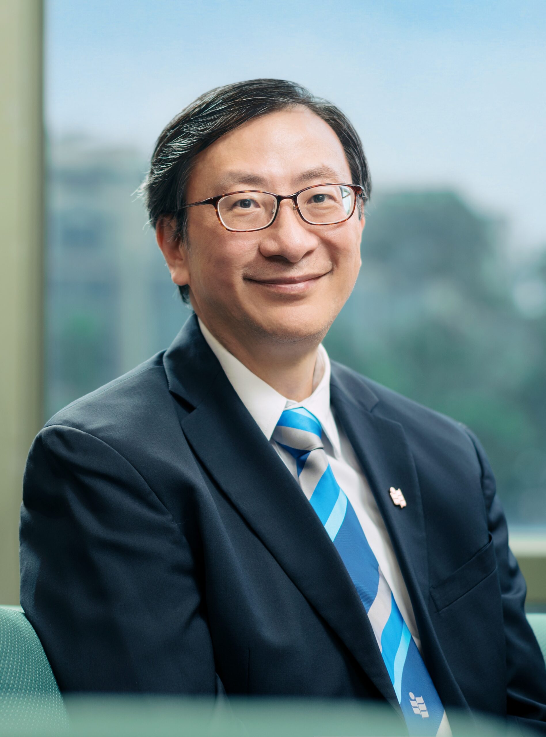 Prof. John LEE